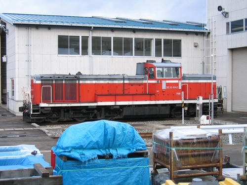 ＤＥ１０　１６４２号機（その１）