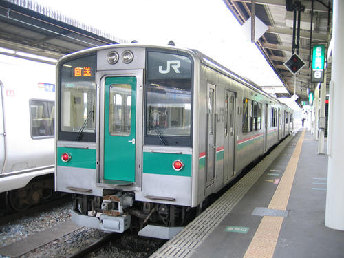 仙山線７０１系（クハ７００－１５０６＋クモハ７０１－１５０６）