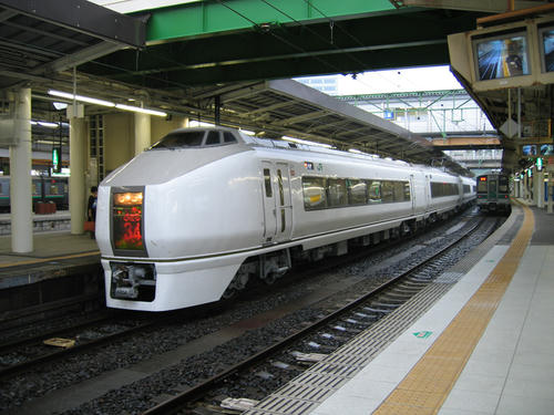 今年の651系「スーパーひたち」34号