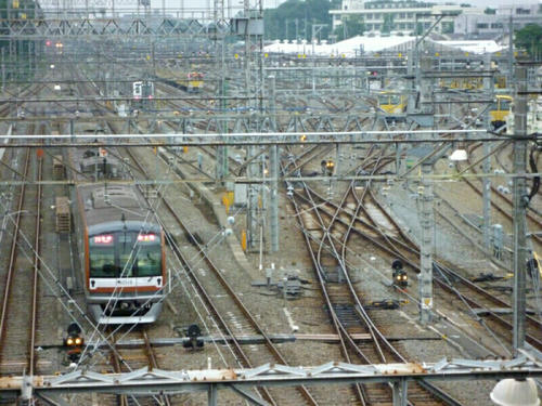 小手指車輌基地