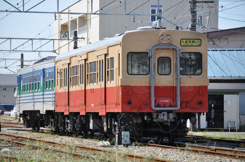 キハ30-98(右)+キハ37-1002(左)・その3