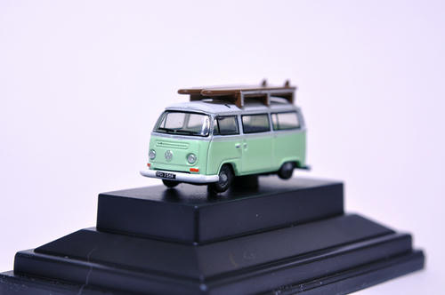 ＯＸＦＯＲＤ：ＶＷ Ｍｉｎｉｂｕｓ（Ｂｉｒｃｈ Ｇｒｅｅｎ／Ｗｈｉｔｅ）