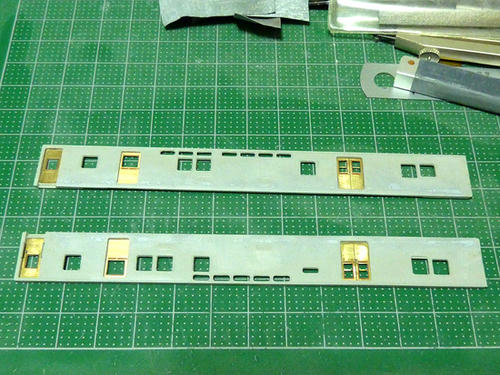 側板裾部の「ヒケ」補修・その２