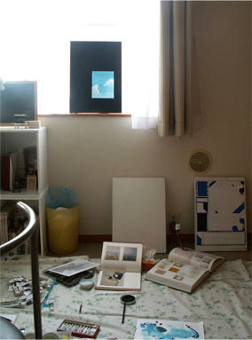 summer2009_room.jpg