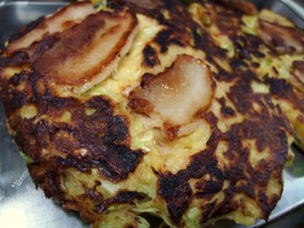 焼けすぎたお好み焼き
