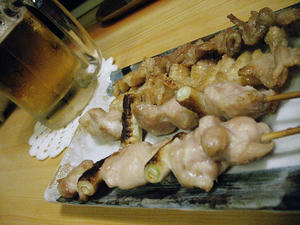焼き鳥と皮。