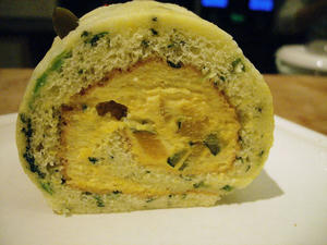 青菜のロールケーキ