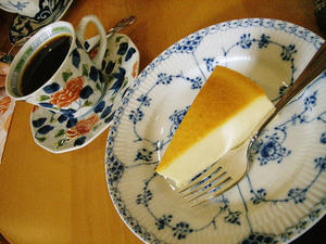チーズケーキも一緒に。
