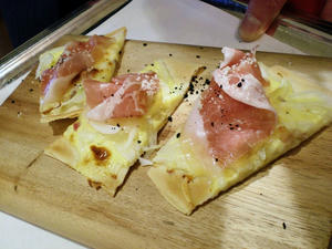 生ハムピッツァ