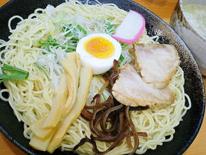 多し