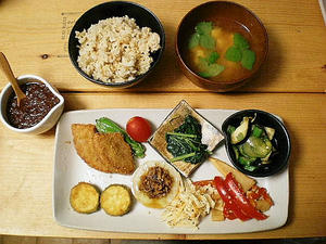 玄米定食