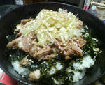 チャーシュー丼アップ