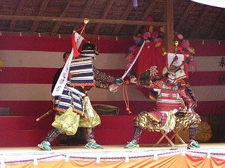 080420_1421_七二会・守田神社の地芝居