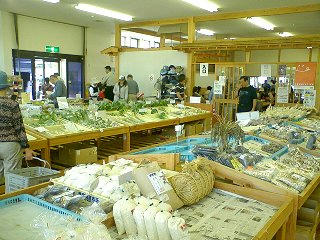 080601_1133_道の駅あおき