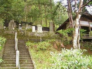 080426_1329_徳音寺