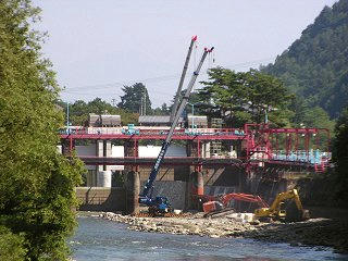 081004_1117_1_取り壊し中の旧梓川頭首工（松本市安曇・東筑摩郡波田町境）