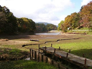 081101_0943_みどり湖（塩尻市）