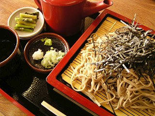 081213_1407_道の駅信州蔦木宿・てのひら館のざるそば（富士見町）