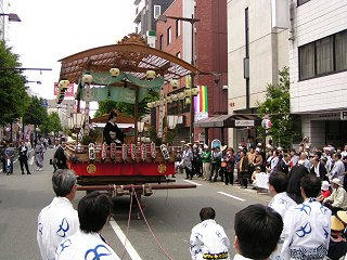030525_0950_1_善光寺御開帳・大門町の屋台