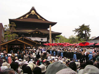 030510_1105_善光寺御開帳・中日庭儀大法要