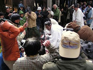 090308_1456_刈谷沢神明宮・お田植祭り（筑北村）