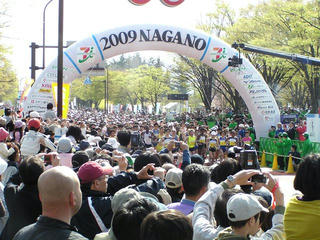 090419_0829_第１１回長野マラソン（長野市）