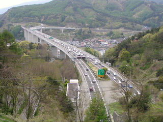 090503_1141_岡谷トンネルからＪＣＴ方向を撮影（岡谷市）
