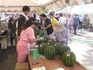 090808_1322_すいか祭り（波田町）