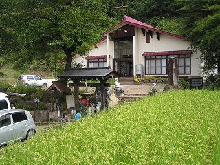 090823_1108_龍興寺清水（木島平村）