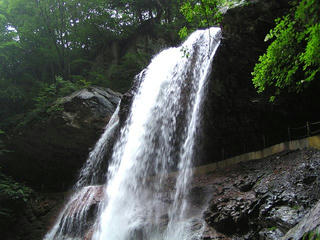 090829_1410_雷滝（高山村）