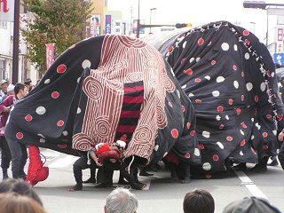 091025_1226_1_第２回南信州獅子舞フェス・阿島獅子青年（飯田市）