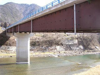 100220_1136_現在の昭津橋（生坂村）