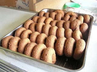 100220_1145_おからドーナツ（生坂村）