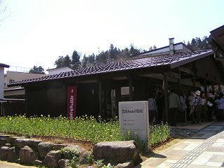 100425_1330_高橋まゆみ人形館（飯山市）