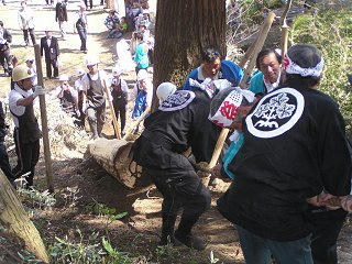 100503_1338_健御名方富命彦神別神社御柱祭（飯山市）