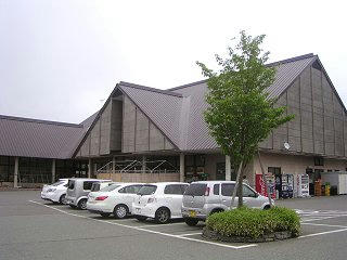 100619_1114_道の駅しなの ふるさと天望館（信濃町）