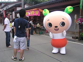 100704_1128_第２６回奥信濃特産まつり（飯山市）