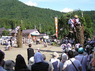 100718_1550_小菅神社柱松柴燈神事（飯山市）
