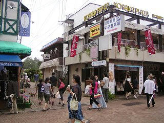 100819_1121_旧軽井沢銀座（軽井沢町）