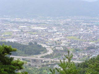 100829_1014_砥石城跡から上田ＩＣ付近（上田市）