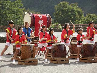 101016_0921_栄村収穫祭（栄村）