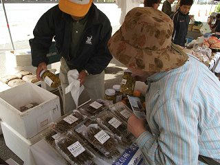 101016_0928_栄村収穫祭（栄村）