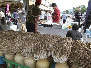 101016_0958_2_栄村収穫祭（栄村）