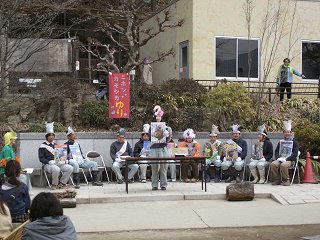 110320_1216_春の動物園まつり（須坂市）