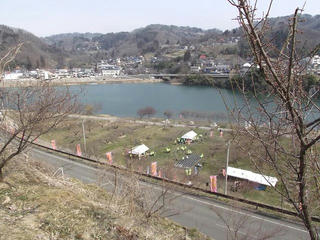 110402_0925_信州新町「ろうかく梅園花まつり」（長野市）