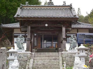 110503_1232_宝蔵寺（売木村）