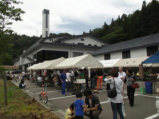 110619_1058_第２回エコパーク寒川フェア（飯山市）