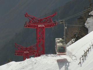 120425_0923_中央アルプス開山式・山頂駅（駒ヶ根市）