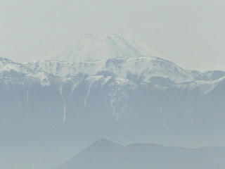 120425_0945_中央アルプス開山式・山頂駅・富士山（駒ヶ根市）