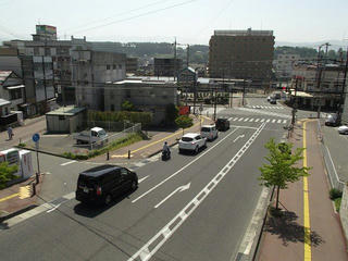 130518_0933_伊那街道・山寺から伊那部宿へ（伊那市・ＪＲ飯田線伊那北駅前）